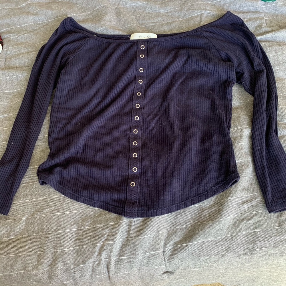 Of the shoulder top.